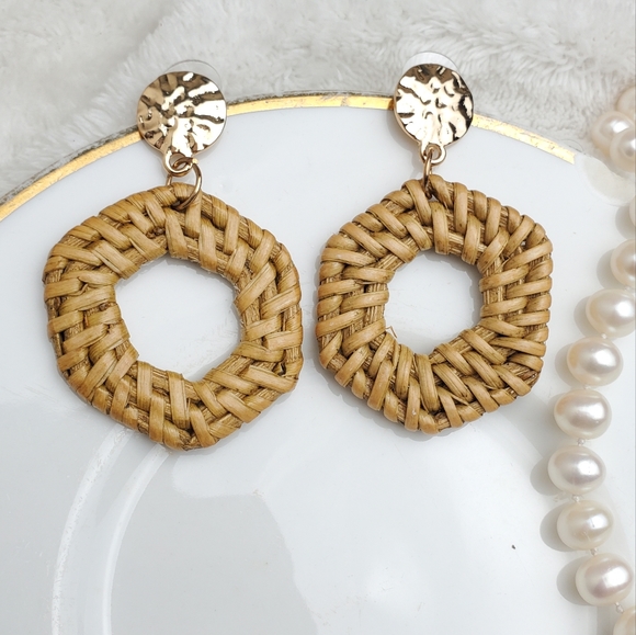 🌟5/$25 Boho Rattan Earrings - Picture 2 of 2